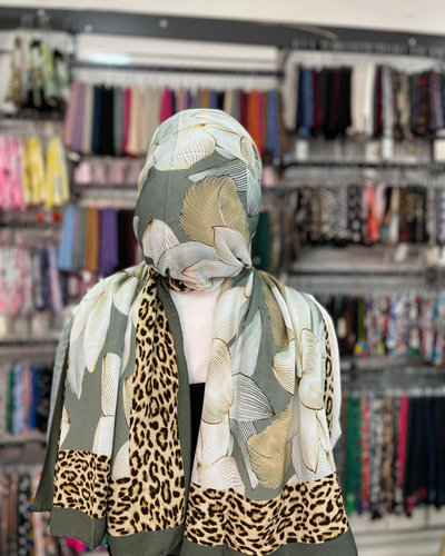 Leopar Desenli Şal