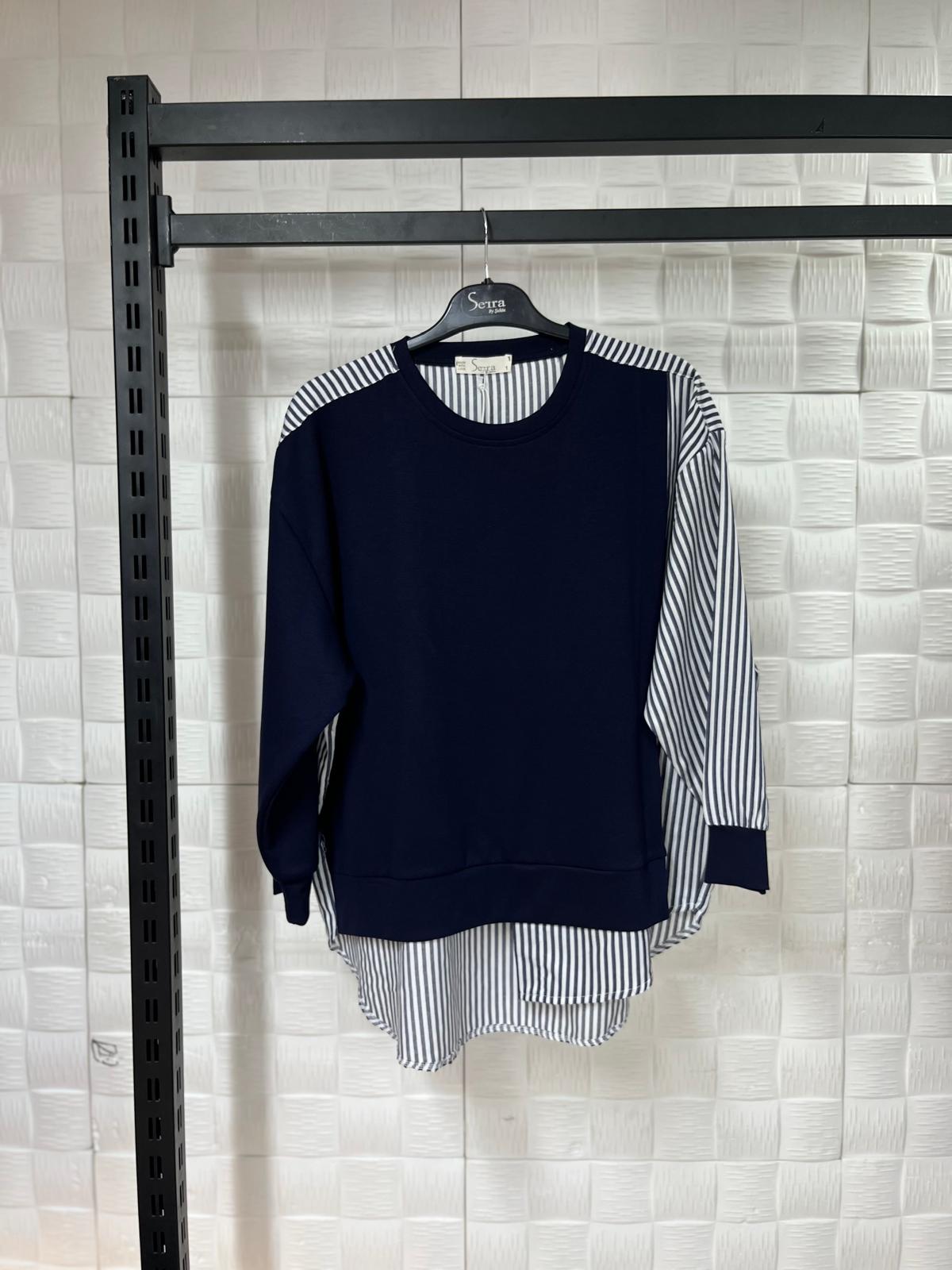 Çizgili Gömlek Detaylı Lacivert Sweatshirt